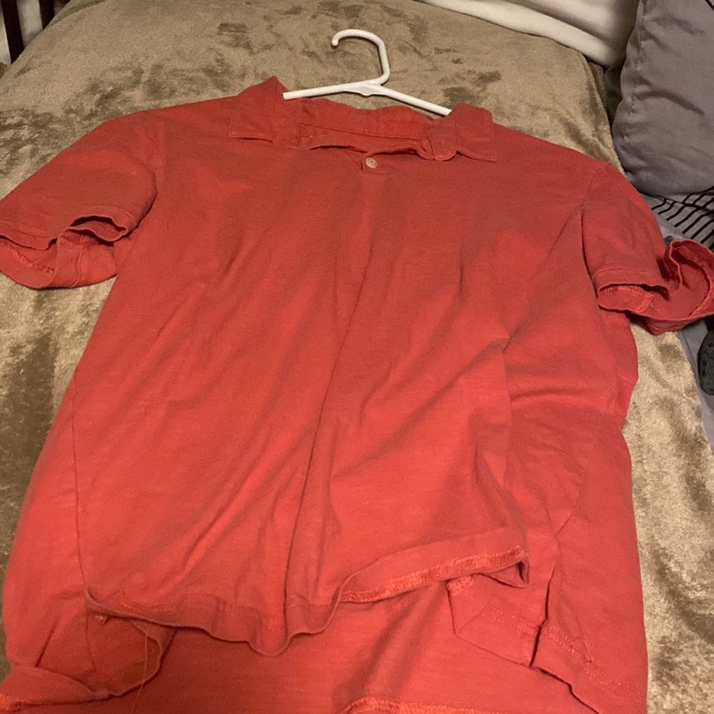 Red polo